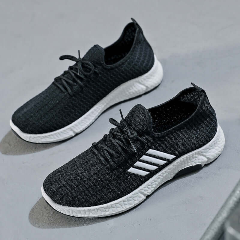 Summer new sports shoes men's shoes 2021 men's Korean version of casual sports shoes middle-aged breathable flying weave men's shoes