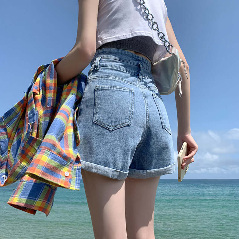 Denim shorts female 2021 summer new ultra high waist loose double buckle thin flake explosion model white hot pants female