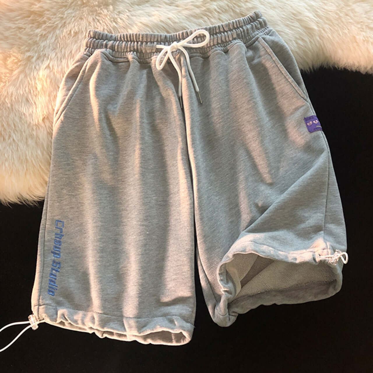 White drawstring loose casual sports shorts boys Korean version of the trend summer five pants women wear a generation