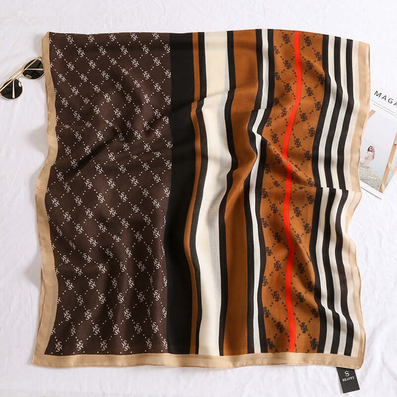 New Korean cotton and linen hand sparves female fashion wild shawl, long-range, large sun protection holiday beach towel