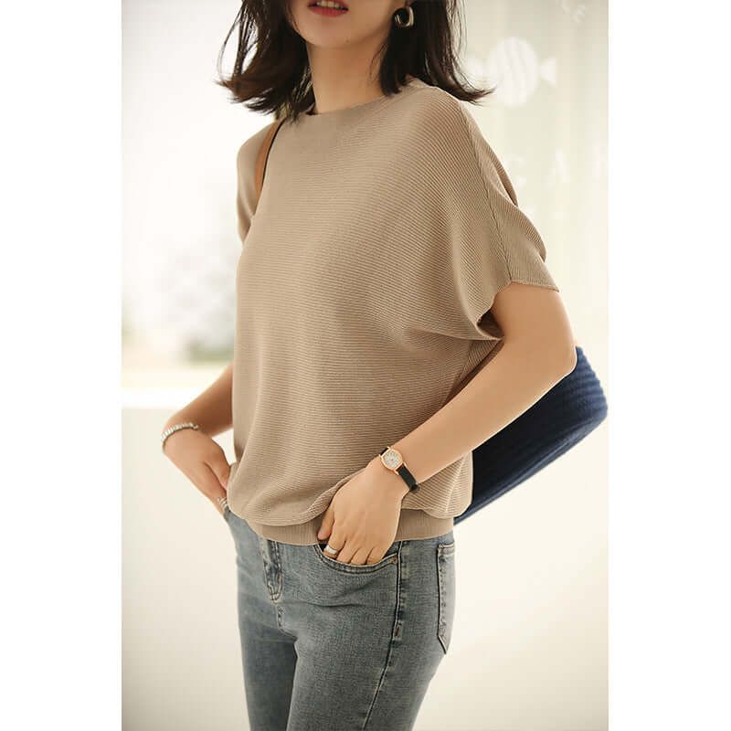 Xiuye simple ice silk knit shirt female short sleeve 2021 summer new Korean version of the loose round collar bat sleeve shirt