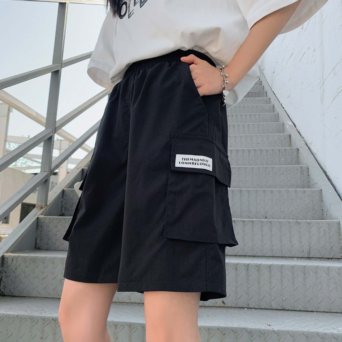 Tooling shorts female summer loose 2021 new high waist slim black casual A word wide leg five pants tide INS