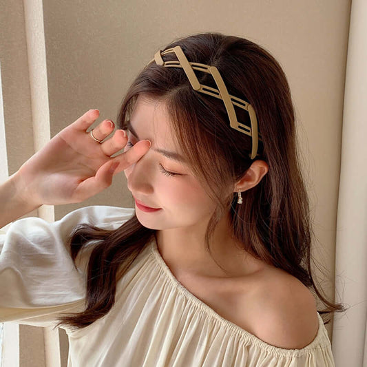 Telescopic headband hair bundle new portable folding out of the hair card summer invisible band tooth fashion headband female