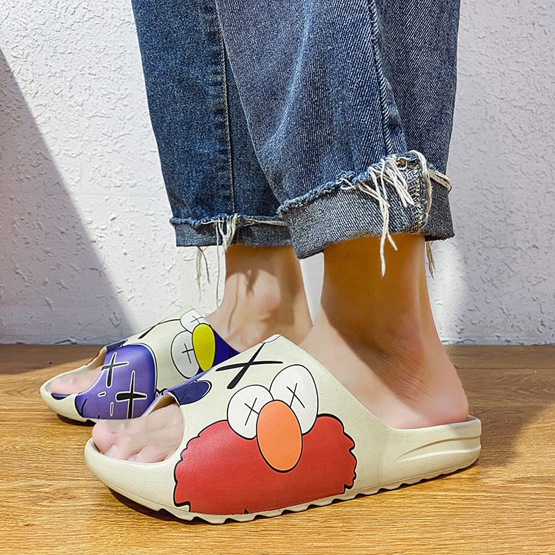 2022 New Summer House Cartoon Men Slippers Women Flip Flops Thick Slides Fashion Printed Couples Platform Shoes outdoor sandals