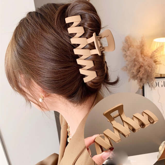 ヘアクロークラブクリスタルパールクリップ