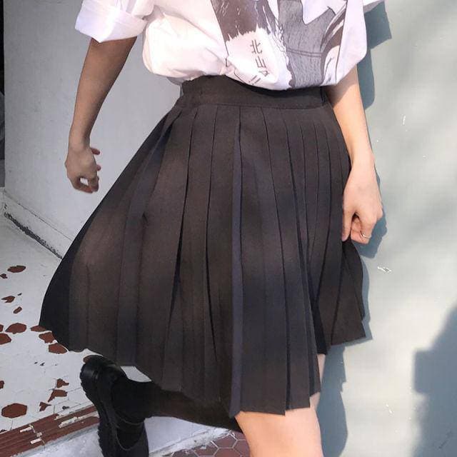 Black Pleated High Waisted Mini Skirt