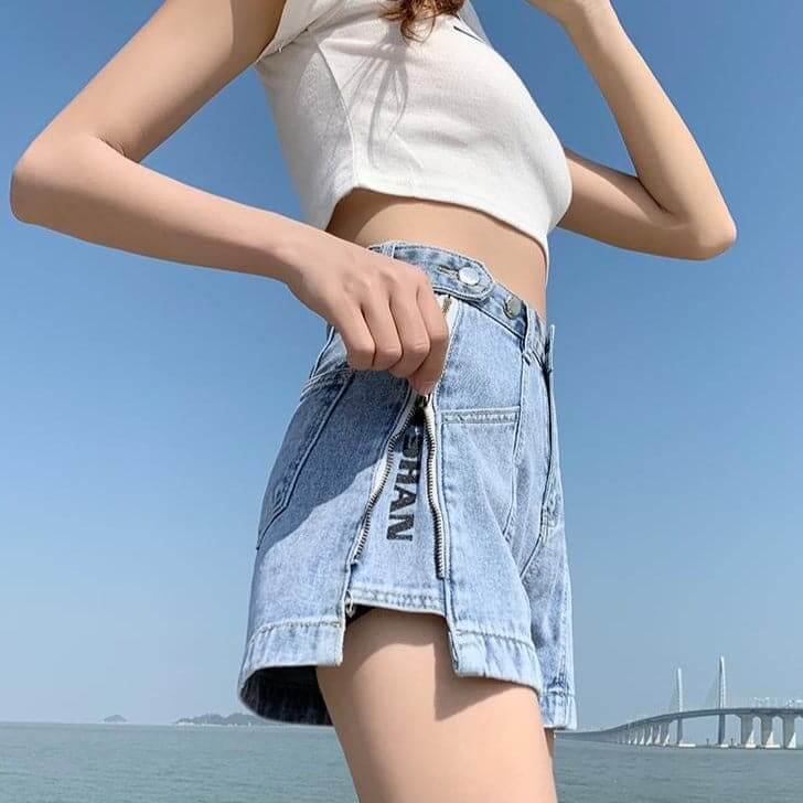 90s Vintage Denim Button Zip Leg Shorts